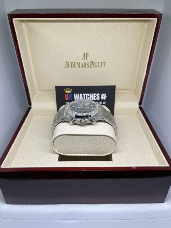 Audemars Piguet Royal Oak Chronograph Blue Dial Stainless Steel 41mm (6)