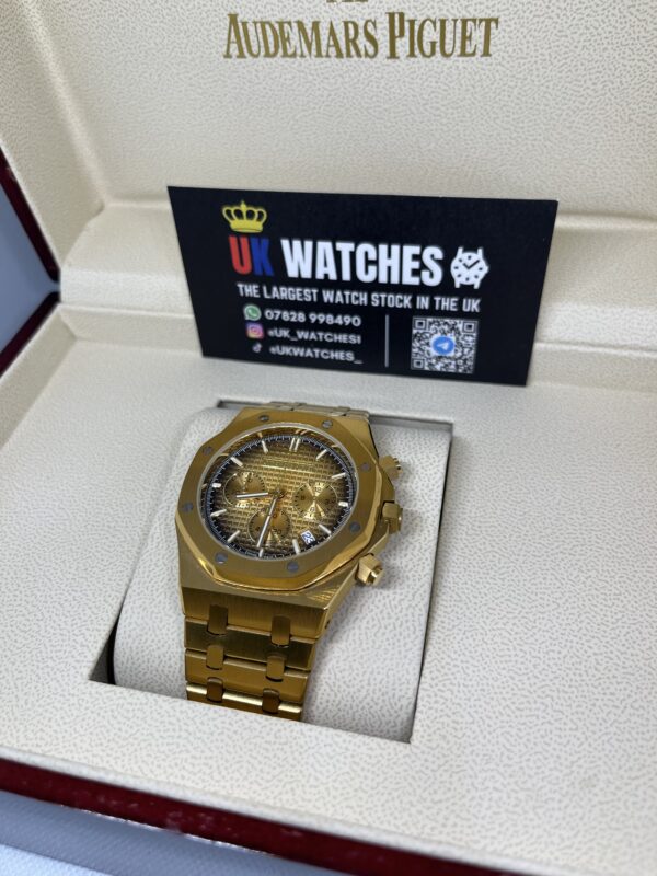 Audemars Piguet Royal Oak Chronograph Gold Dial Full Yellow Gold 41mm (2)