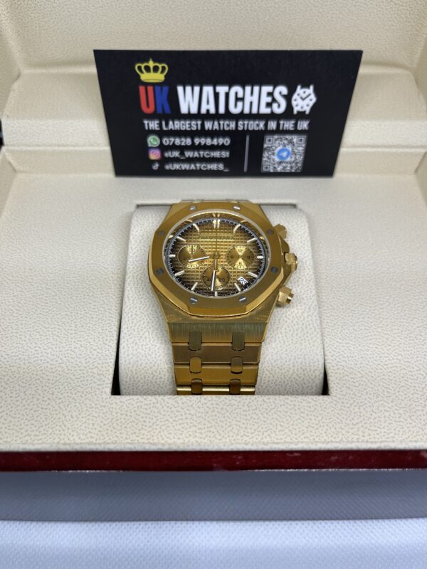 Audemars Piguet Royal Oak Chronograph Gold Dial Full Yellow Gold 41mm (4)