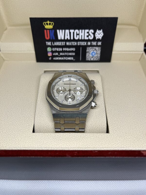 Audemars Piguet Royal Oak Chronograph White Dial Stainless Steel 41mm (4)