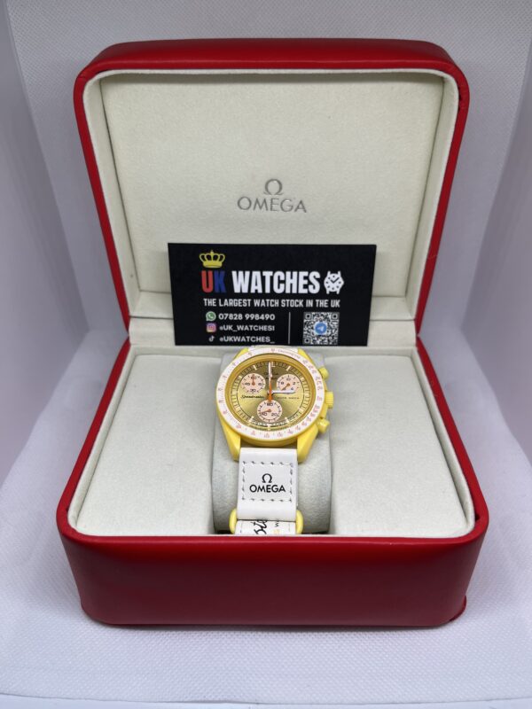 Omega Speedmaster Moonswatch ‘Mission To The Sun' 42mm (1)