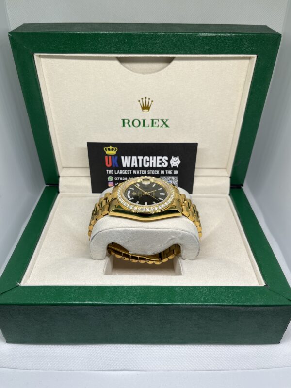 Rolex Day-Date Black Baguette RBR Diamond Bezel Full Yellow Gold 40mm (5)