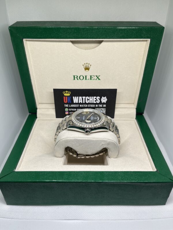 Rolex Day-Date Blue Ombre Dial RBR Diamond Bezel Stainless Steel 40mm (6)