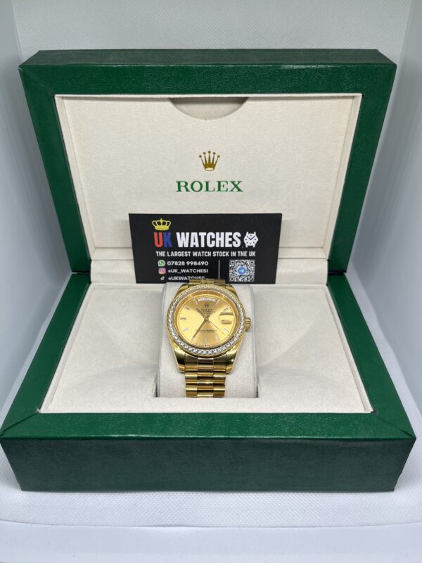 Rolex Day-Date ‘Champagne' Dial RBR Diamond Bezel Full Yellow Gold 40mm (1)