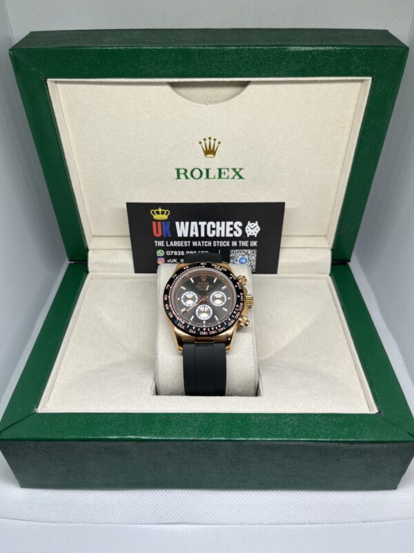 Rolex Daytona Grey And White Dial Oysterflex Rose Gold 40mm (1)