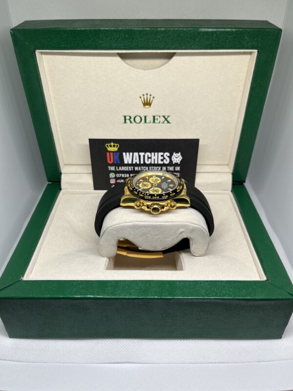Rolex Daytona ‘Paul Newman' Dial Oysterflex Yellow Gold 40mm (6)