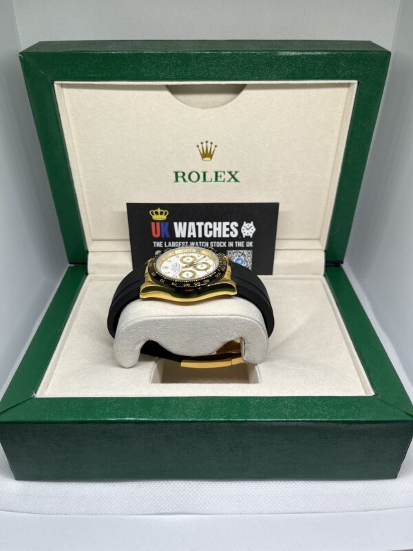 Rolex Daytona White And Gold Dial Oysterflex Yellow Gold 40mm (5)