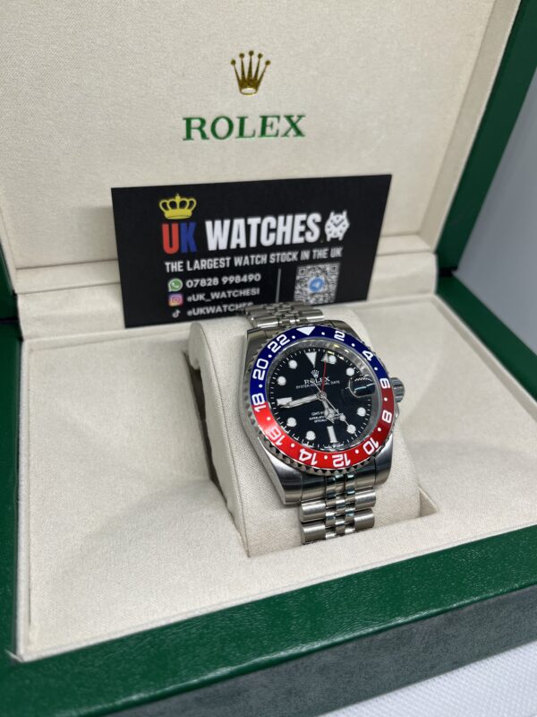 Rolex GMT-Master II ‘Pepsi' Stainless Steel 41mm (3)