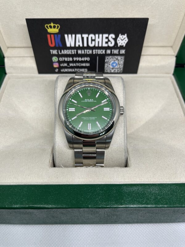 Rolex Oyster Perpetual Green Dial Stainless Steel 41mm (4)