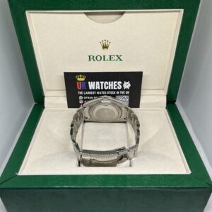 Rolex Oyster Perpetual Green Dial Stainless Steel 41mm (7)