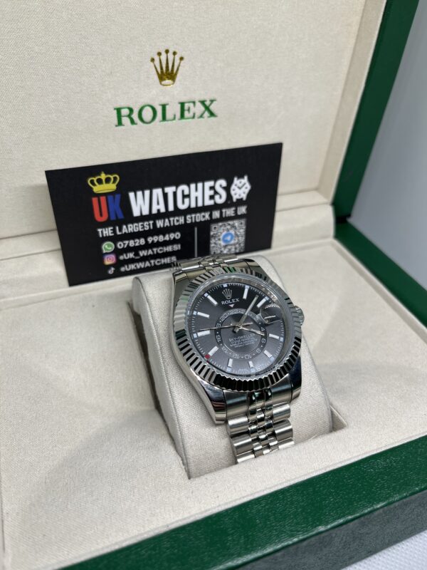 Rolex Sky-Dweller Black Dial Stainless Steel 42mm (3)