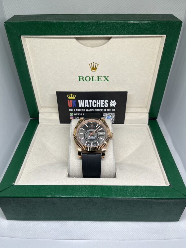 Rolex Sky-Dweller ‘Charcoal' Dial Oysterflex Rose Gold 42mm (1)