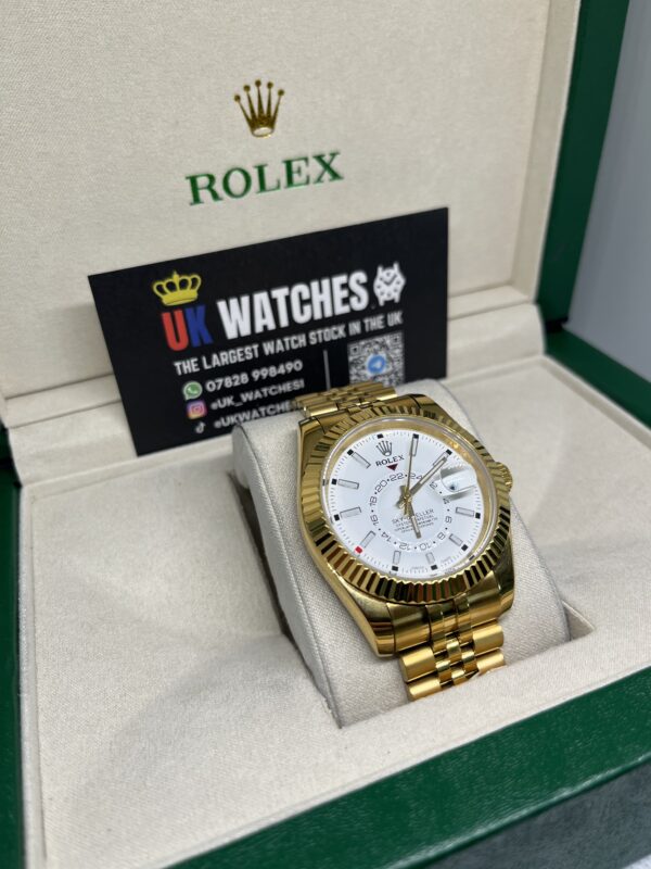Rolex Sky-Dweller White Dial Full Yellow Gold 42mm (3)