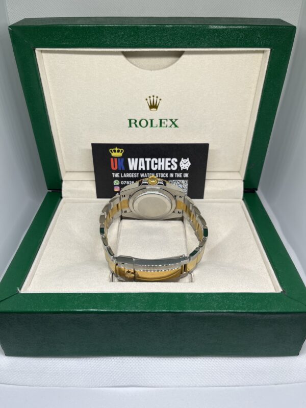 Rolex Submariner ‘Bluesy' Yellow Gold Bi-Metal 41mm (7)