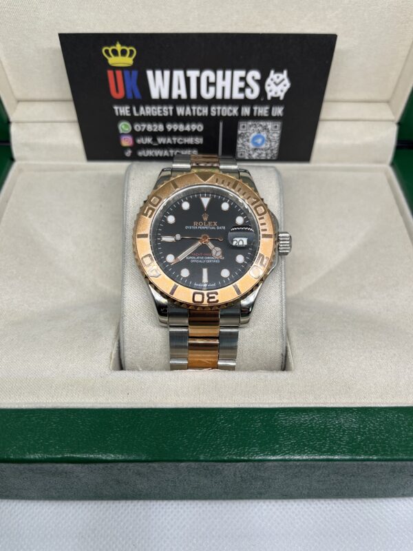 Rolex Yacht-Master Black Dial Rose Gold Bi-Metal 40mm (4)