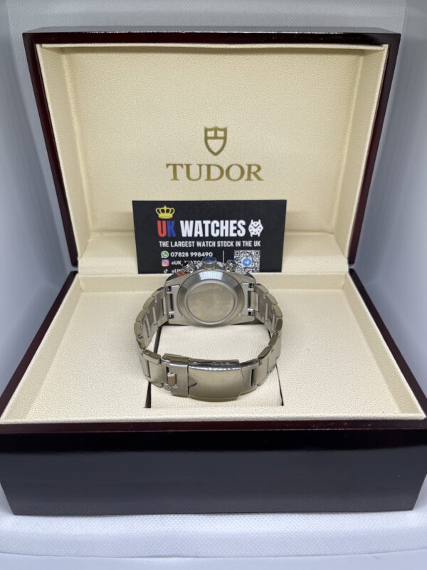 Tudor Black Bay Chronograph Pink Dial Stainless Steel 41mm (7)