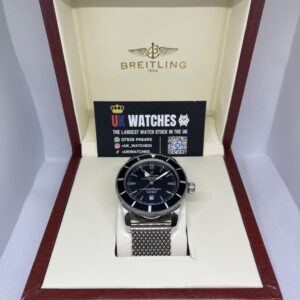 Breitling Superocean Black Dial Metal Strap Stainless Steel 42mm